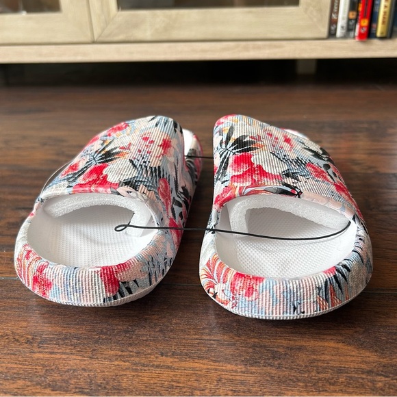 Mudd, Women Slides - Picture 2 of 10